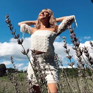 White set perfect for summer